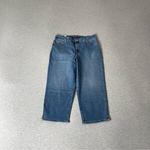 Gloria Vanderbilt Women's Amanda Capri Slimming Jeans - Size 8